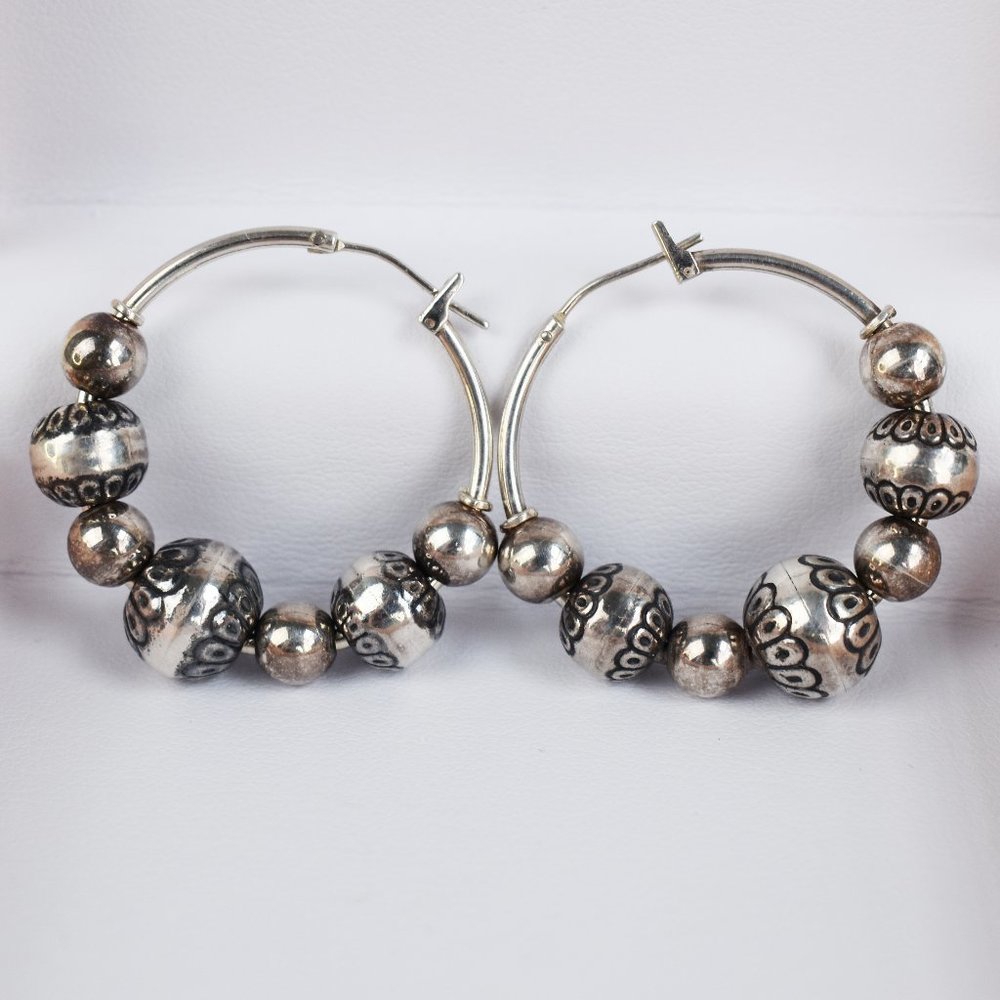 Large bead hoop earrings 925 sterling silver, basic chunky hoops, boho jewelry - Picture 4 of 8